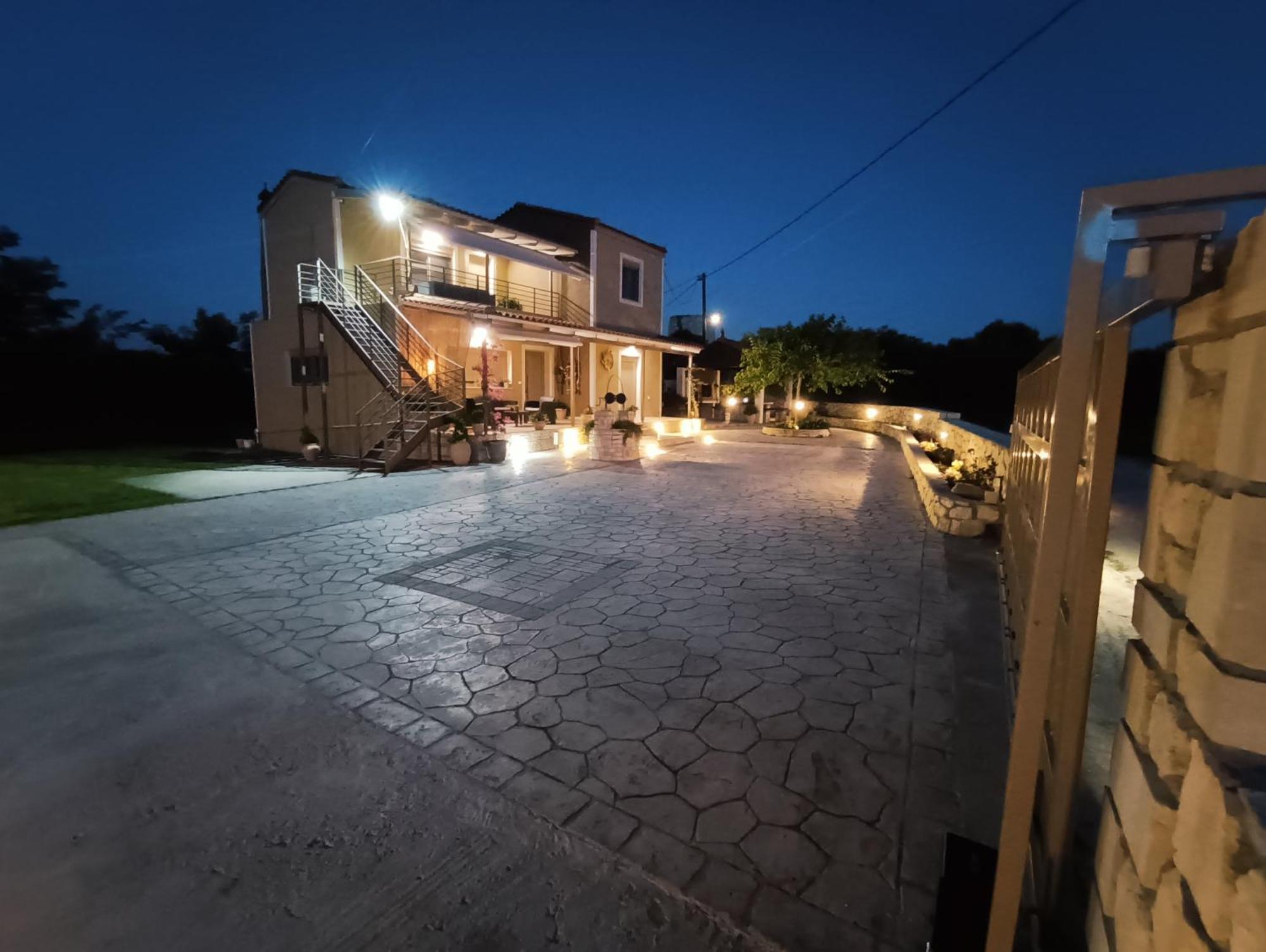 Villeta Nikol “Νηνεμία” ลิคชูรี ภายนอก รูปภาพ